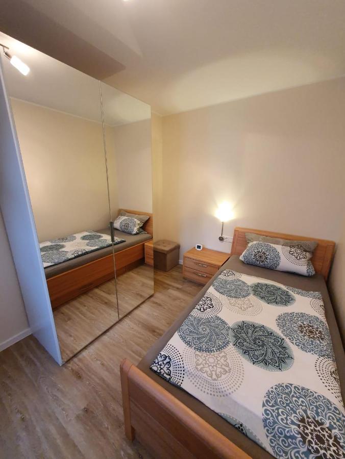 Haus Monika Apartment Zeltingen-Rachtig Ngoại thất bức ảnh